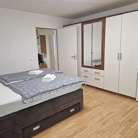 Apartment Patricia House *