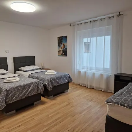 Διαμέρισμα Patricia House *