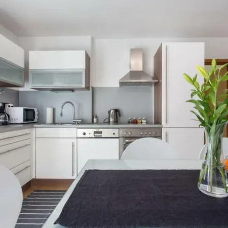 Patricia House Apartment *