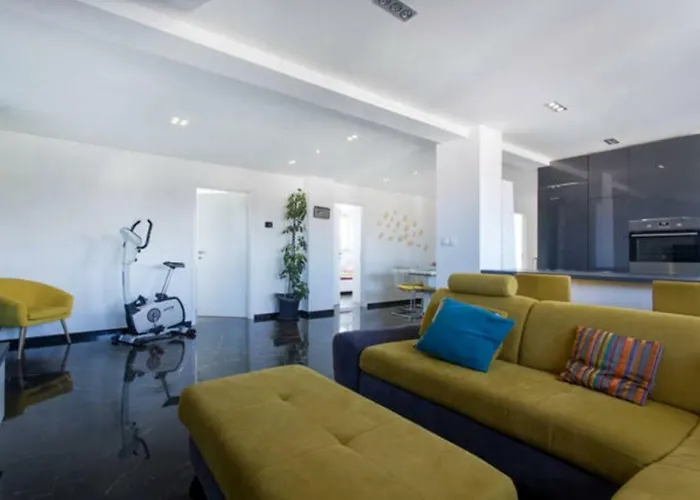 Apartment Patricia House